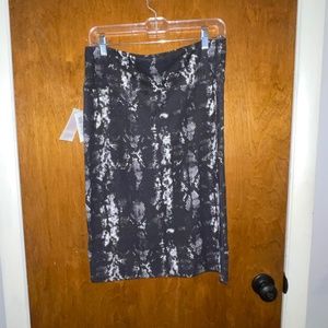 Large Lularoe Snake Cassie Skirt